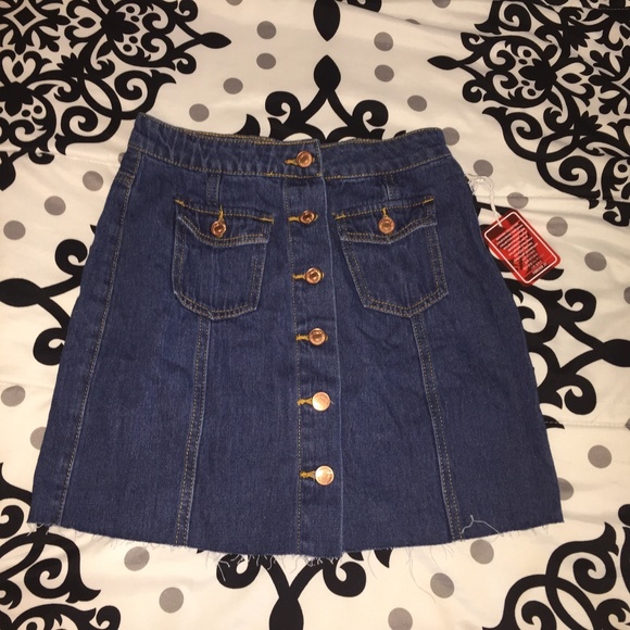 Forever21 Solid Button Through Denim Skirt - Picture 1 of 2